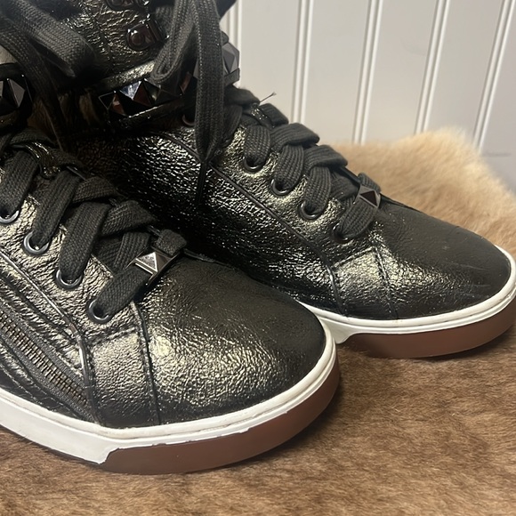 Michael Kors Glam Studded High Top Shoes 9.5 - Picture 3 of 11